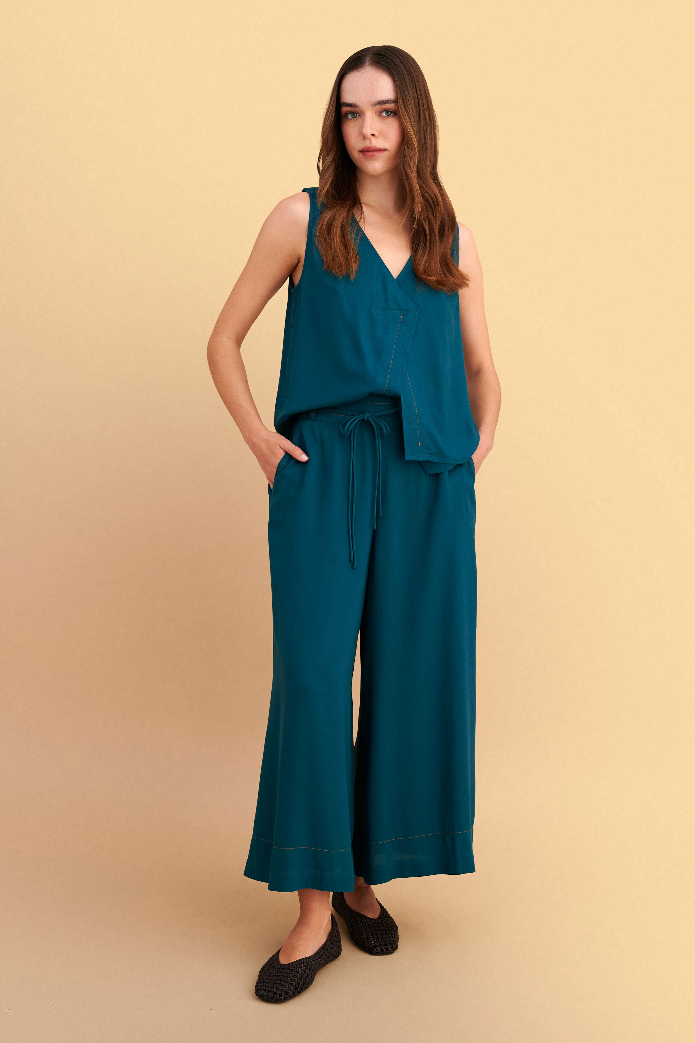 Wide-leg trousers with belt - Blue