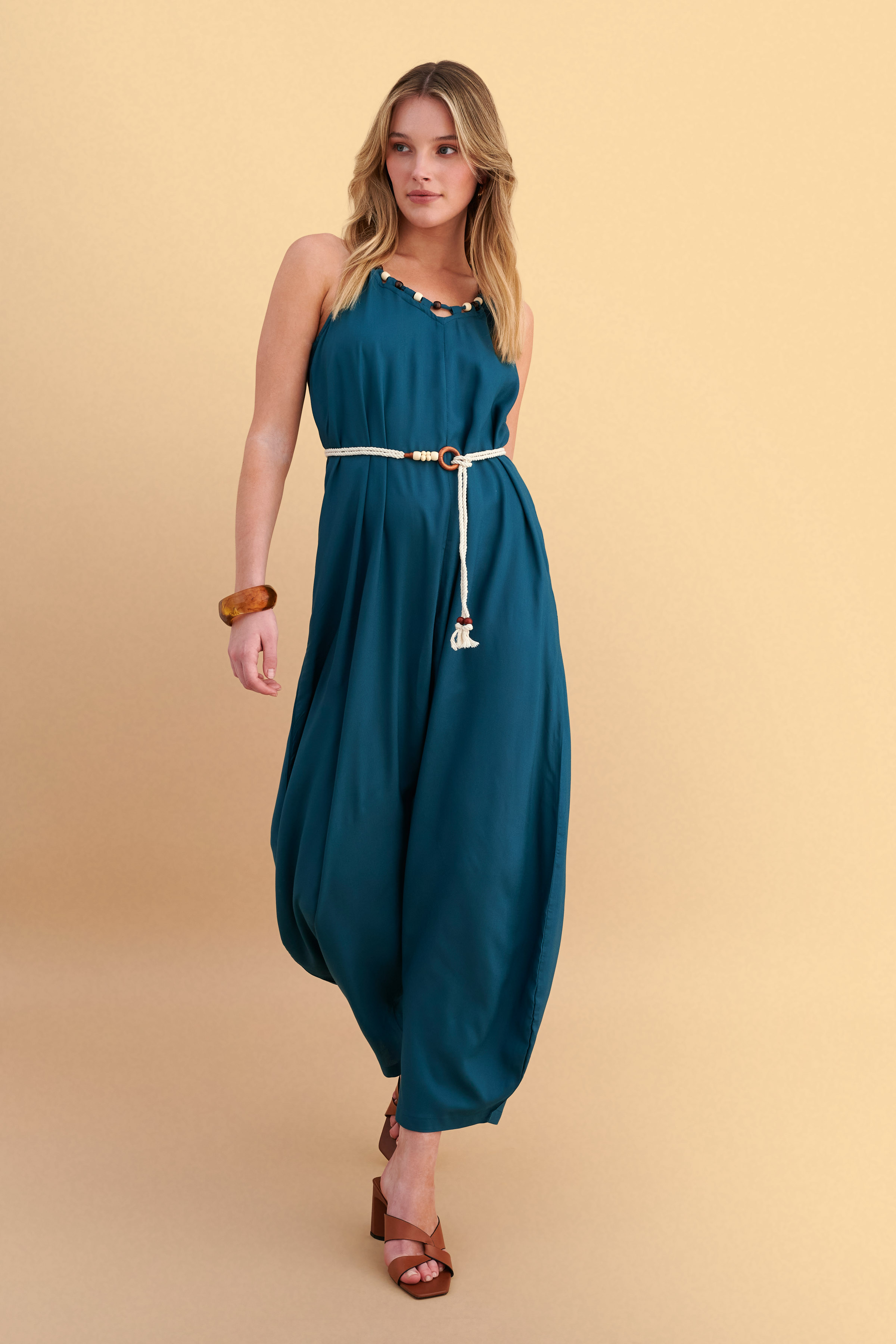 Jumpsuit with bead details - Blue