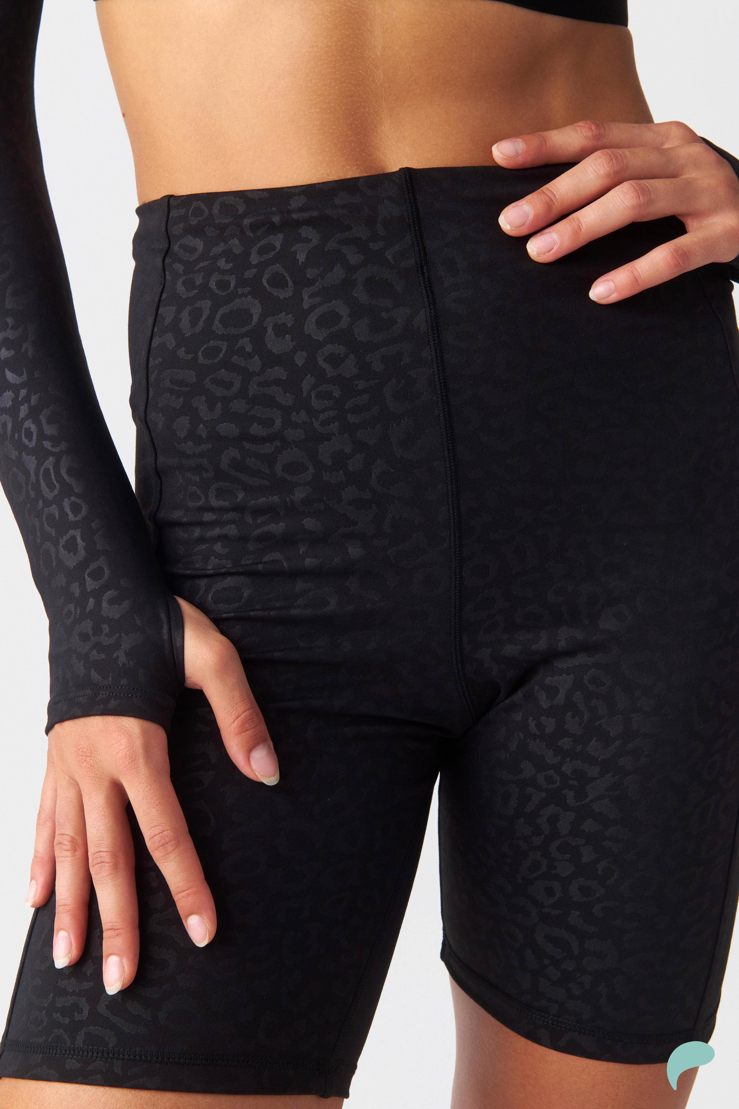 a-feel High-waisted animal print shorts - Black