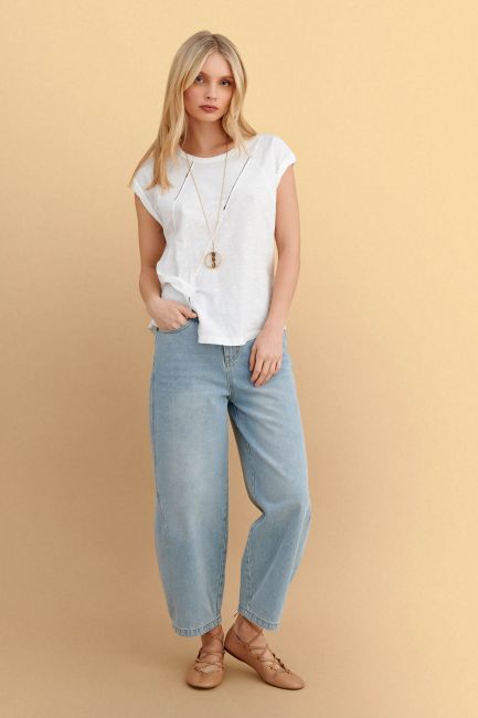 Short-sleeved top with stitching details - White