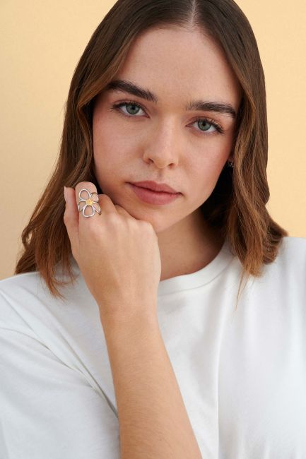 Stainless steel flower ring - Metallic