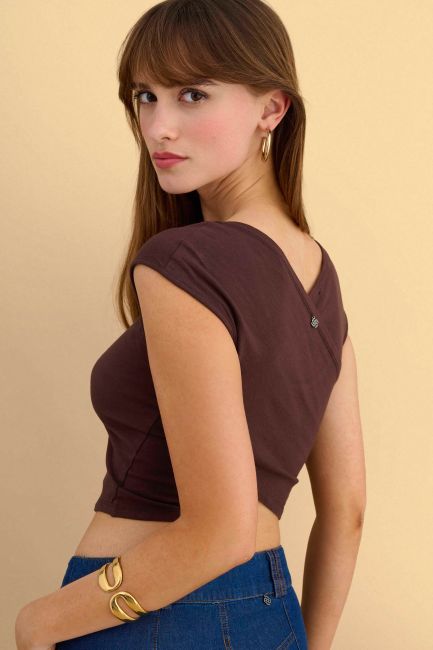 Sleeveless top with crisscross back - Brown