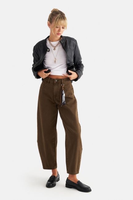 Barrel-fit jeans with charm - Green