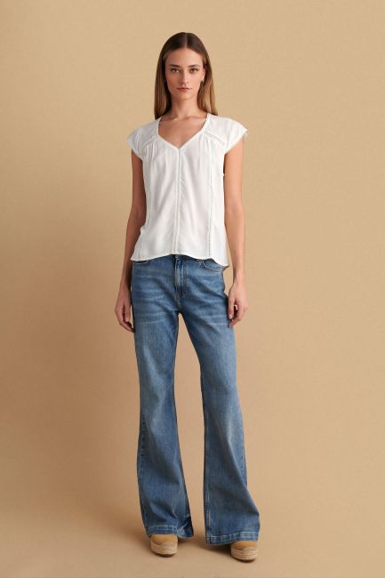 Sleeveless top in monochrome - White