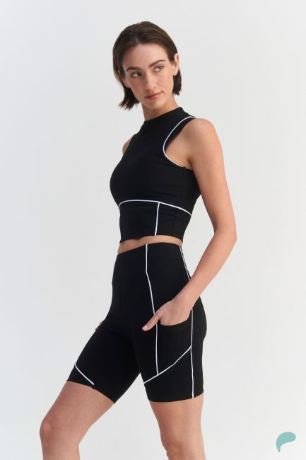 a-feel High-waisted ribbed shorts with a pocket - Black