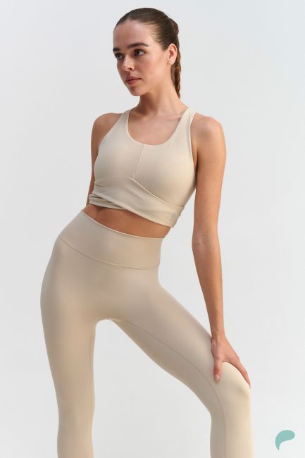 a-feel Sports bra with an open back - Beige