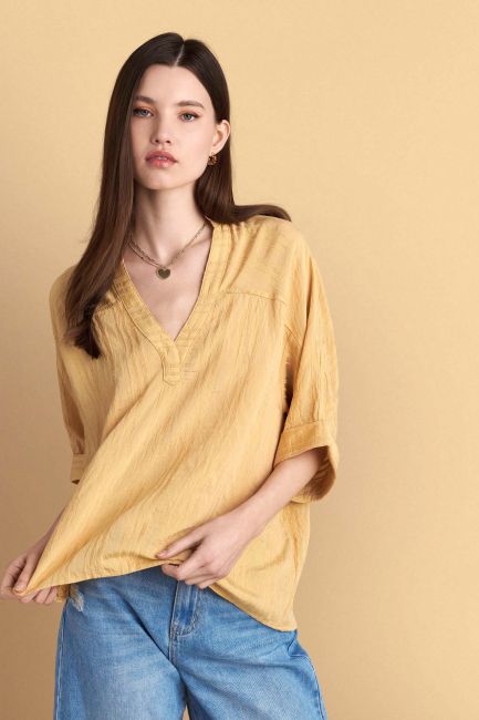 V-neck top - Yellow