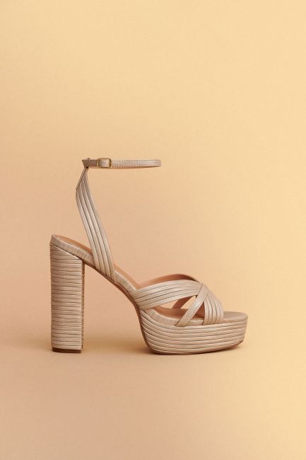 Metallic heeled platform sandals - Beige