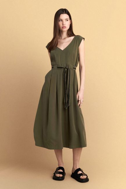 Sleeveless midi belted dress - Green