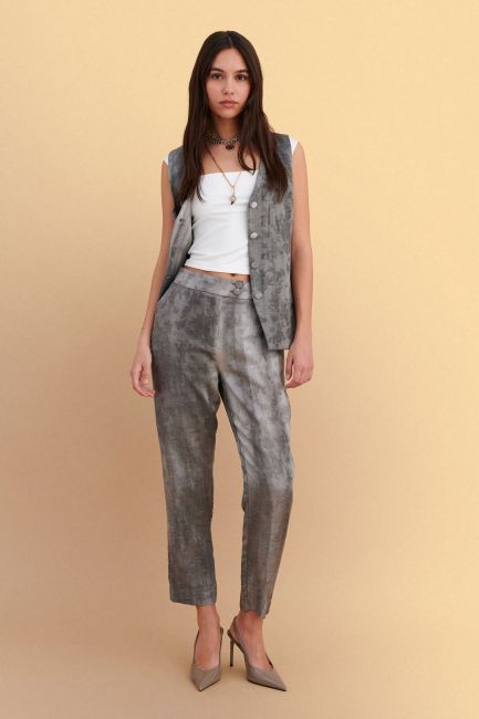 Pants with shiny fabric - Grey