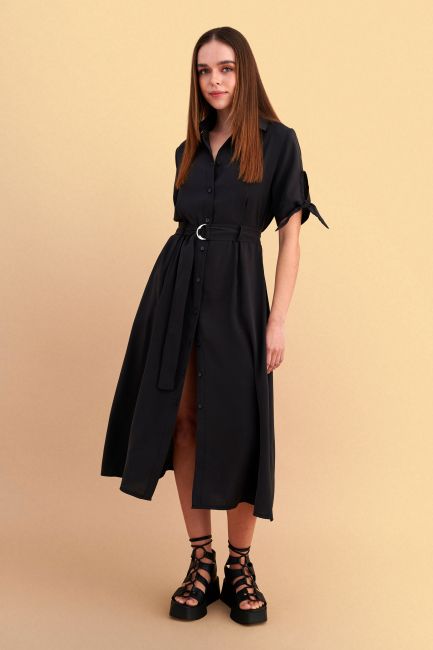 Midi dress with a belt and tie details - Black