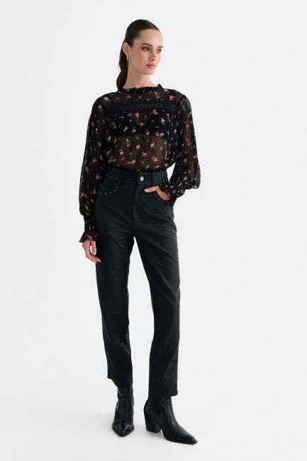 Faux leather trousers with studs - Black