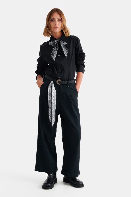 High-waisted trousers with turn-up hems and belt - Blue