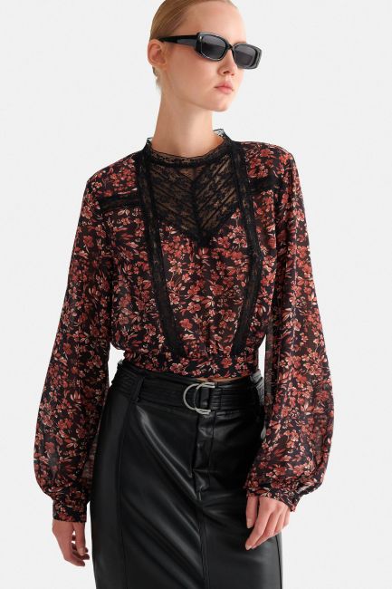 Long sleeve floral top with lace details - Black
