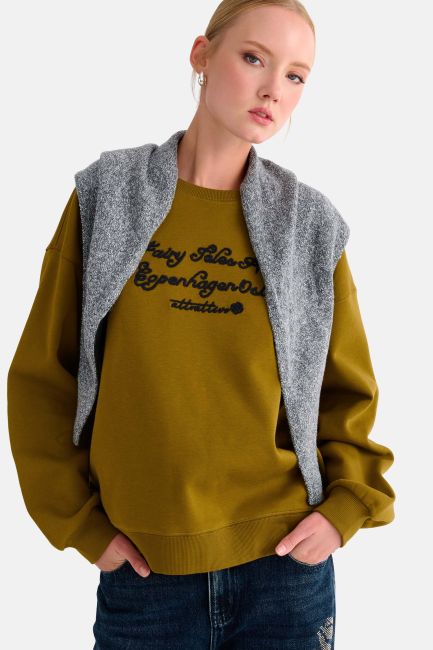 Φούτερ oversized με κέντημα και στρογγυλή λαιμόκοψη - Κίτρινο