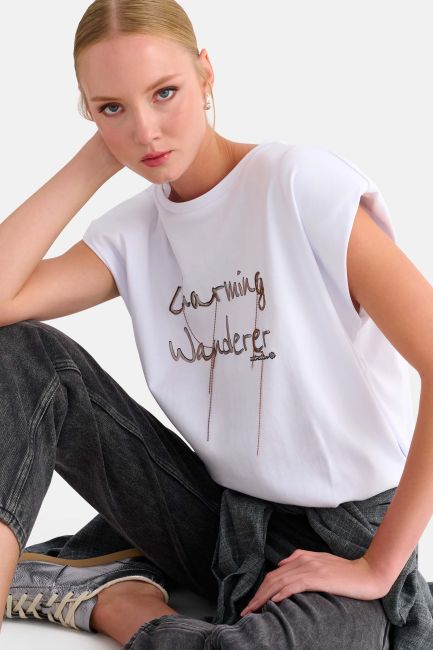 Printed T-shirt with chain detailing - White