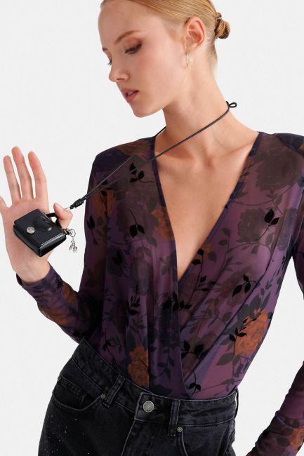 Necklace with bag charm - Black