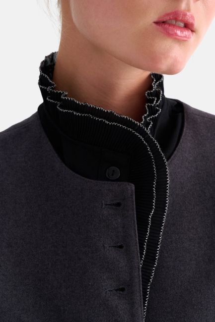 Collar with a high neck - Black