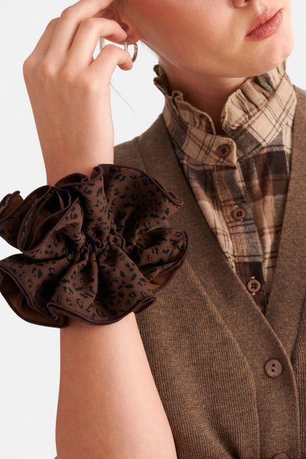 Scrunchie μαλλιών με σατέν υφή και λεοπάρ λεπτομέρειες - Καφέ