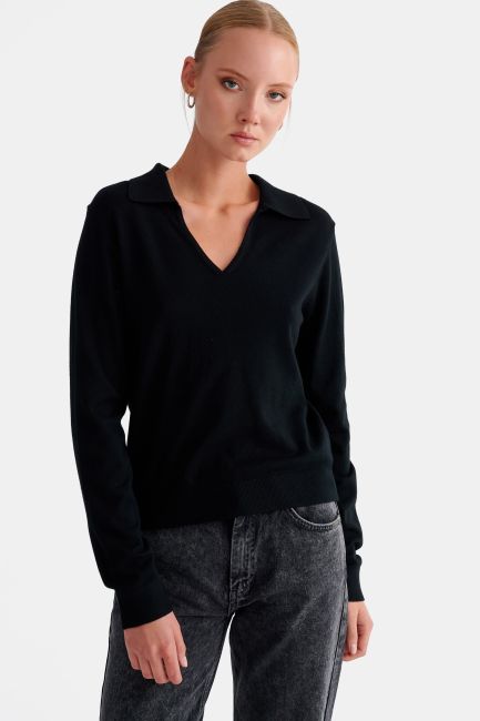Knit blouse with lapel collar - Black