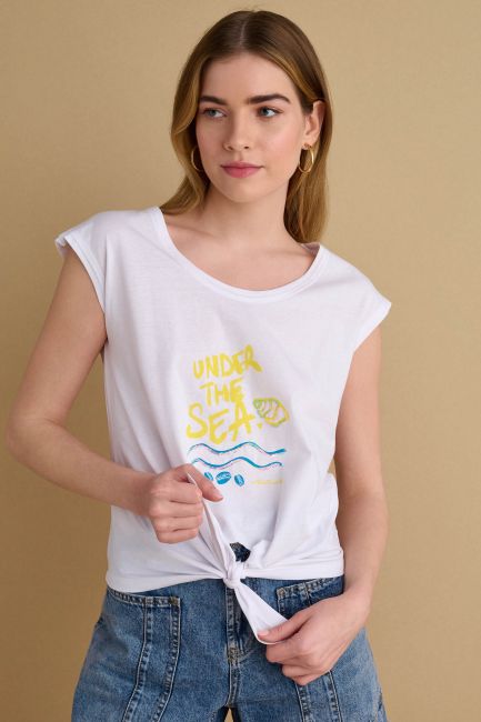 Sleeveless top with graphic - White
