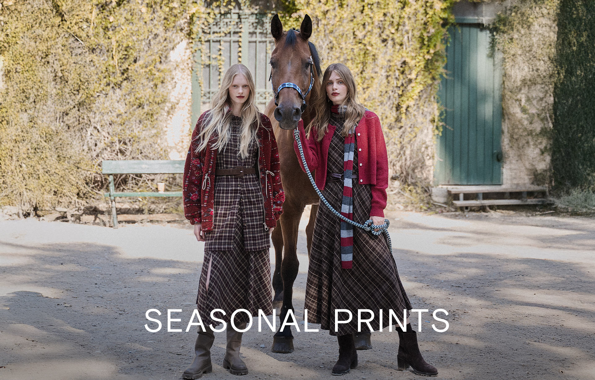 &Gamma;&upsilon;&nu;&alpha;ί&kappa;&epsilon;&sigmaf; &mu;&epsilon; seasonal prints